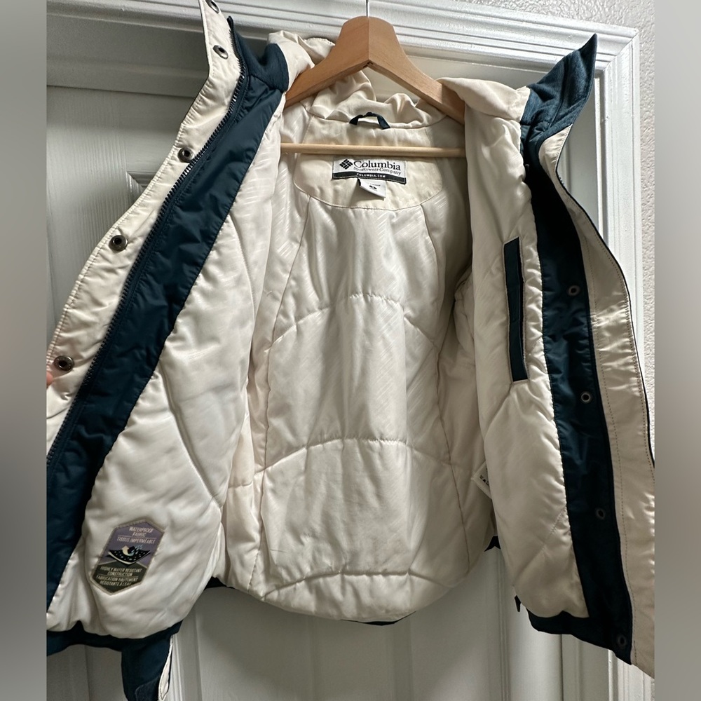 Columbia Jacket - Picture 5 of 7